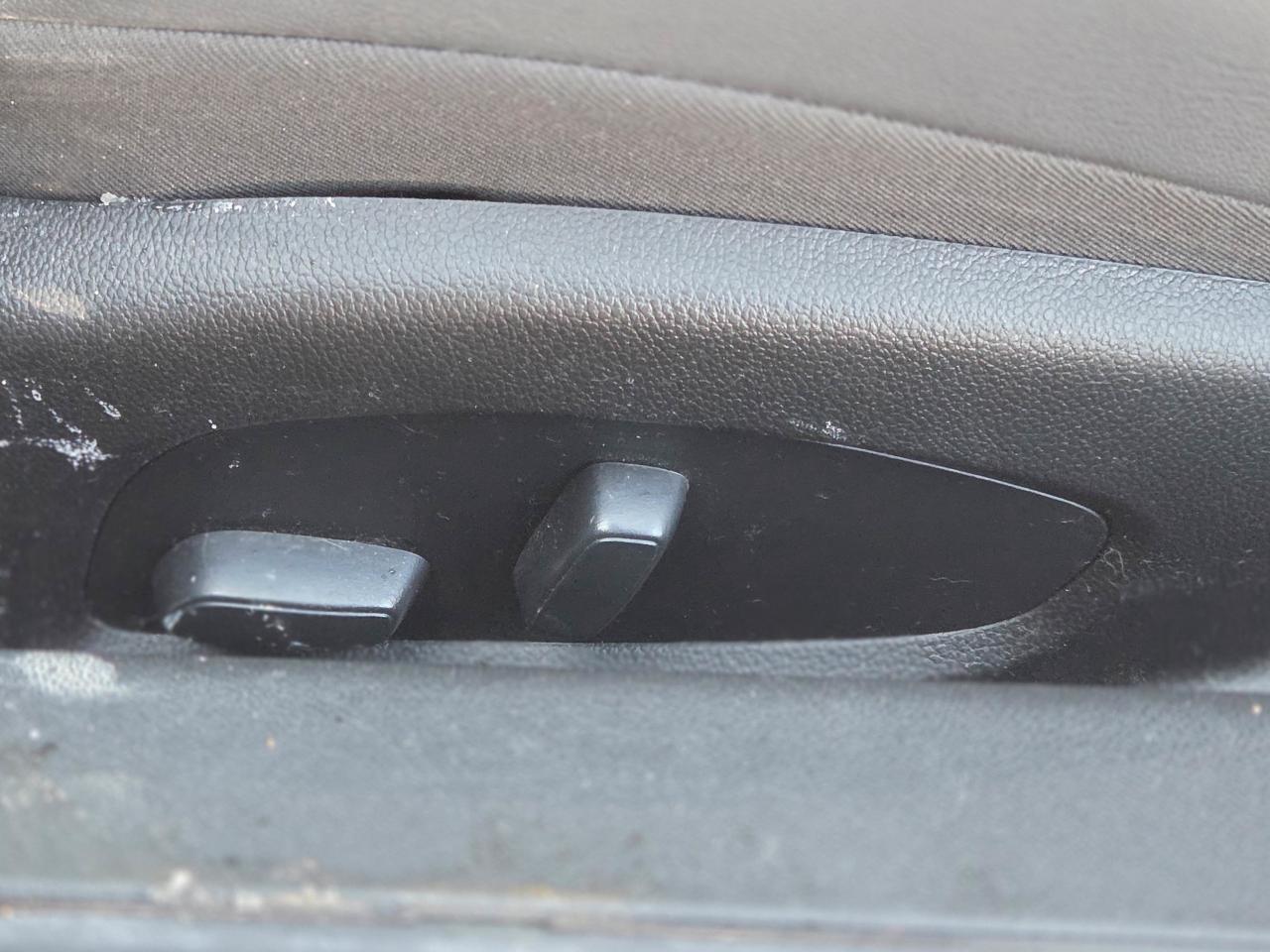 2021 Chevrolet Camaro 2LT Photo