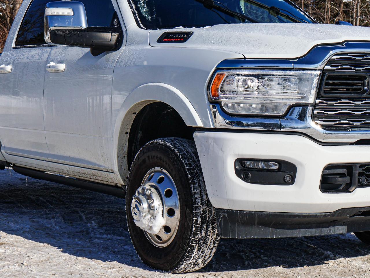 2024 RAM 3500 Limited Photo4