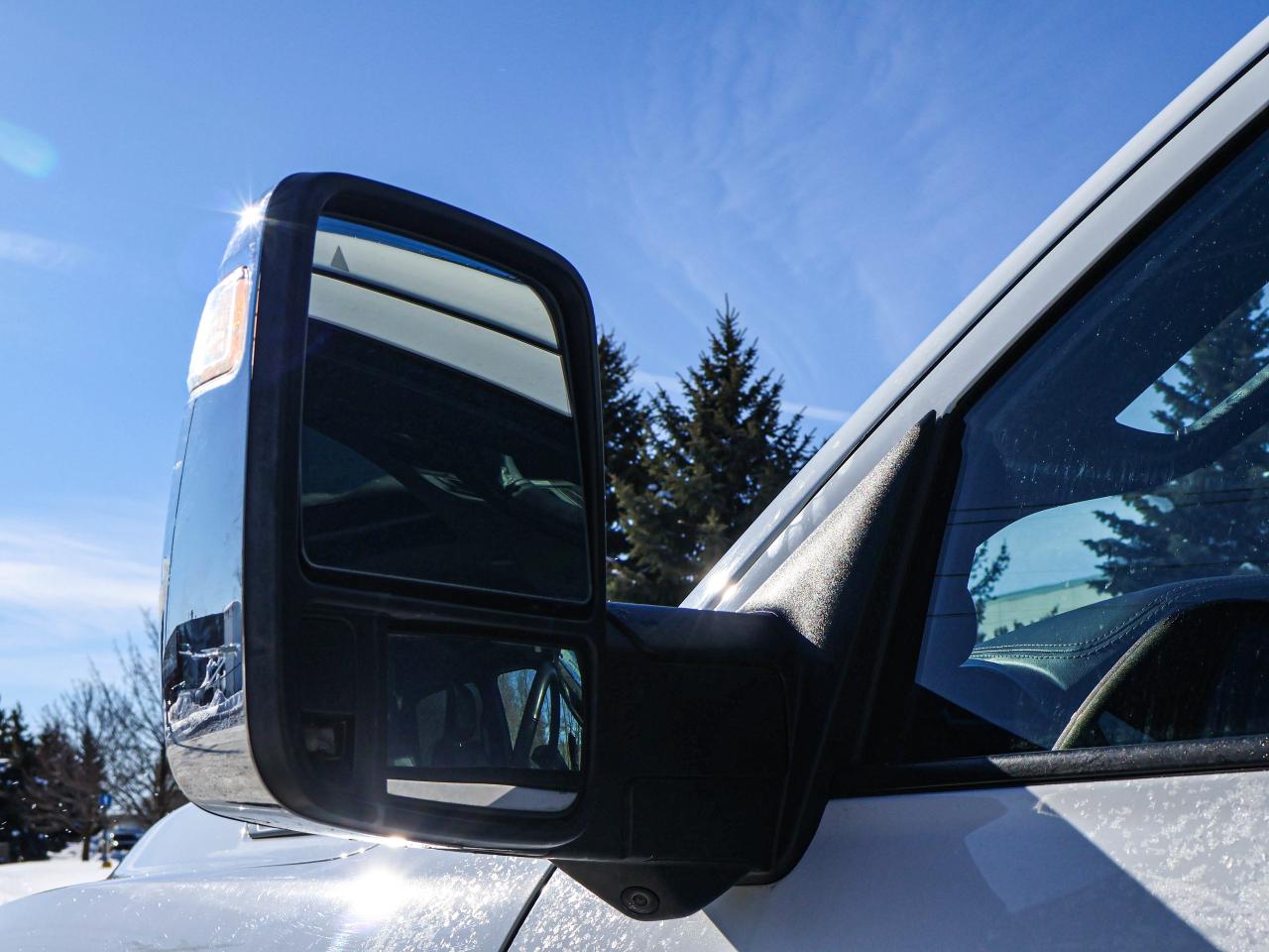 2024 RAM 3500 Limited Photo