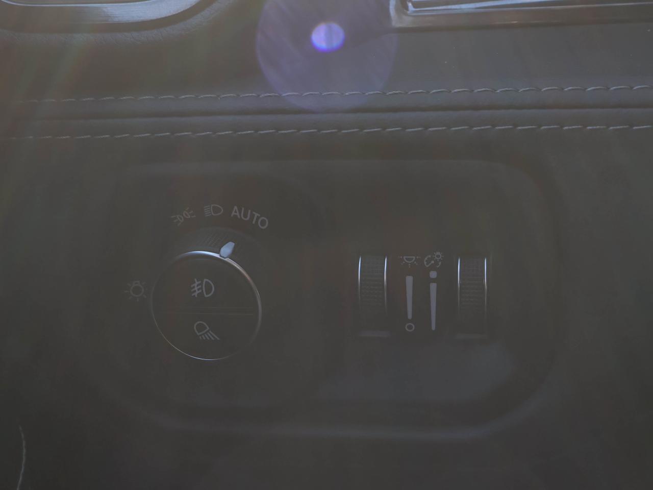 2024 RAM 3500 Limited Photo