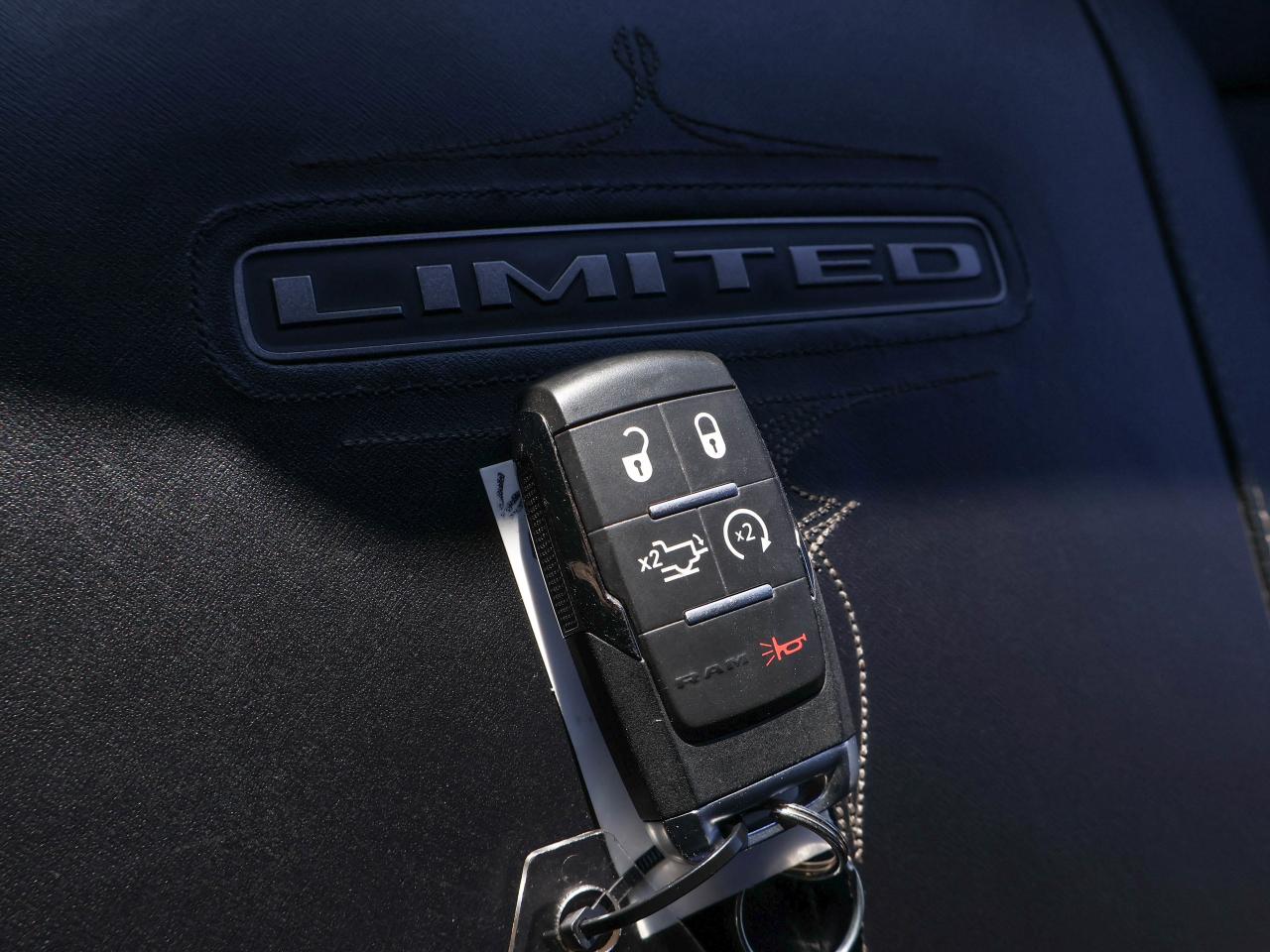 2024 RAM 3500 Limited Photo