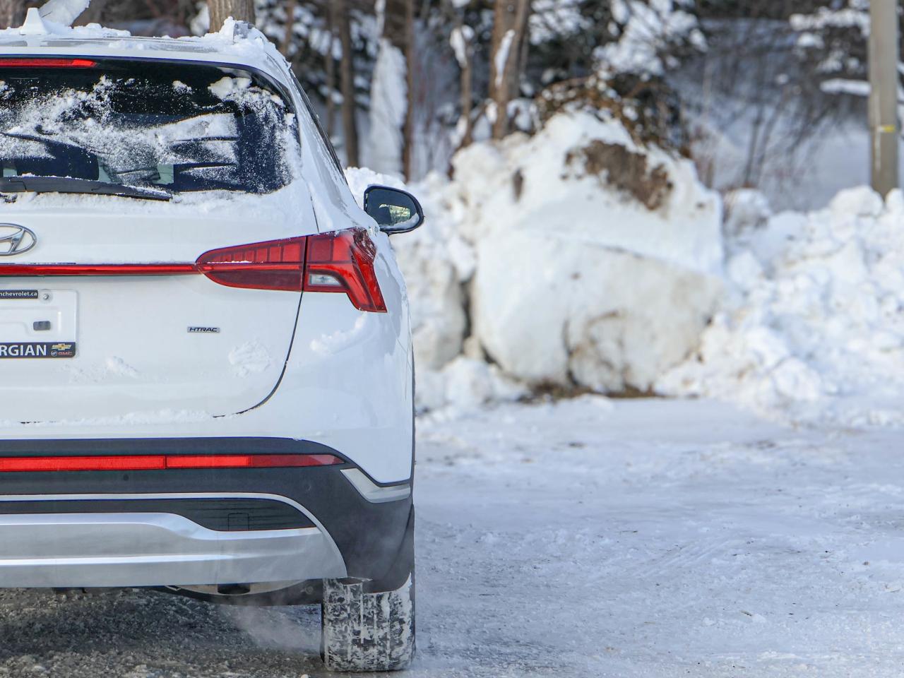 2023 Hyundai Santa Fe Plug-In Hybrid Luxury Photo