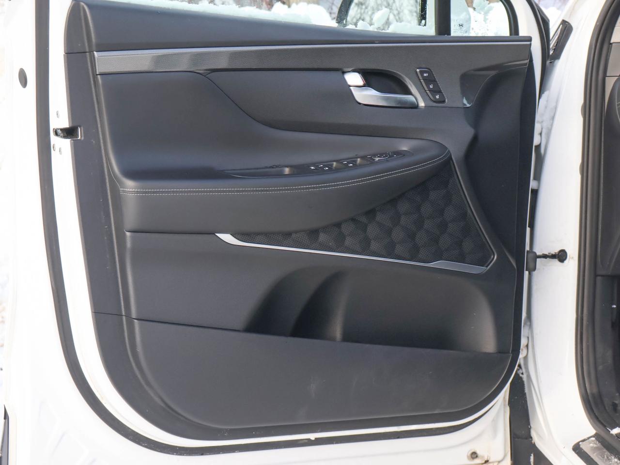 2023 Hyundai Santa Fe Plug-In Hybrid Luxury Photo