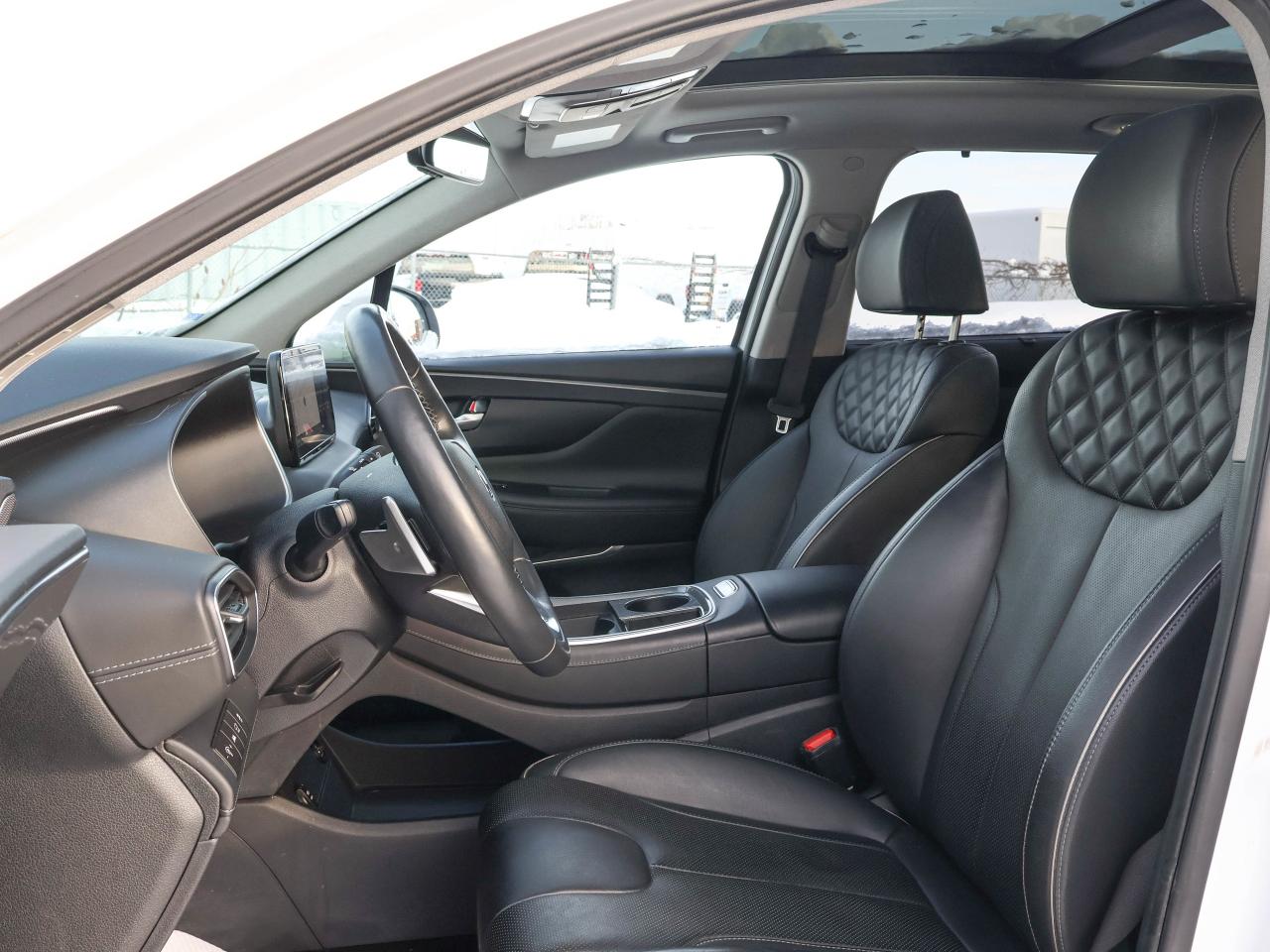 2023 Hyundai Santa Fe Plug-In Hybrid Luxury Photo