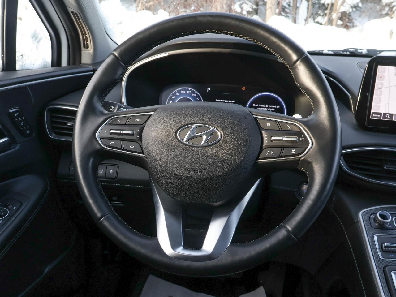 2023 Hyundai Santa Fe Plug-In Hybrid Luxury Photo