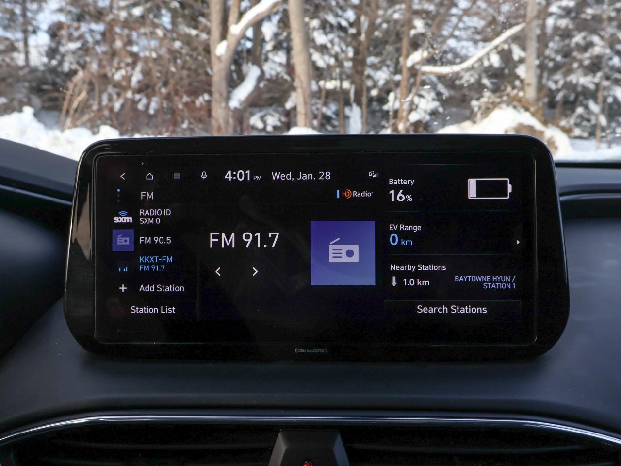 2023 Hyundai Santa Fe Plug-In Hybrid Luxury Photo