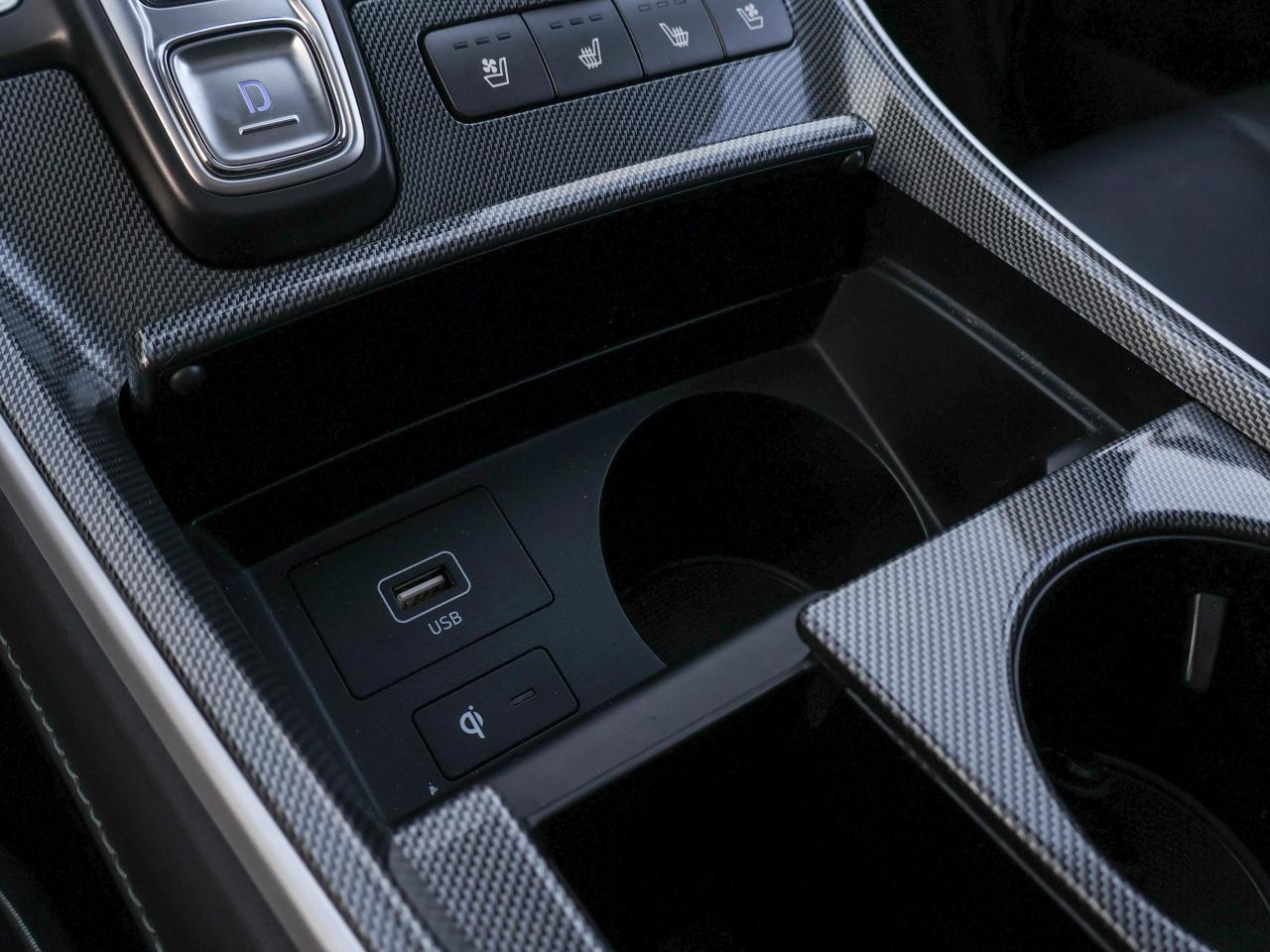 2023 Hyundai Santa Fe Plug-In Hybrid Luxury Photo