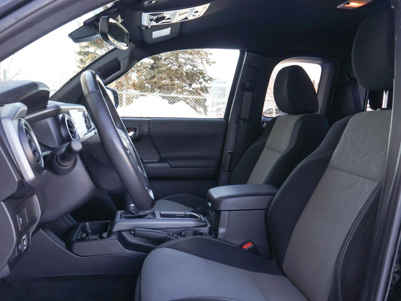 2023 Toyota Tacoma 4WD ACCESS AT Photo