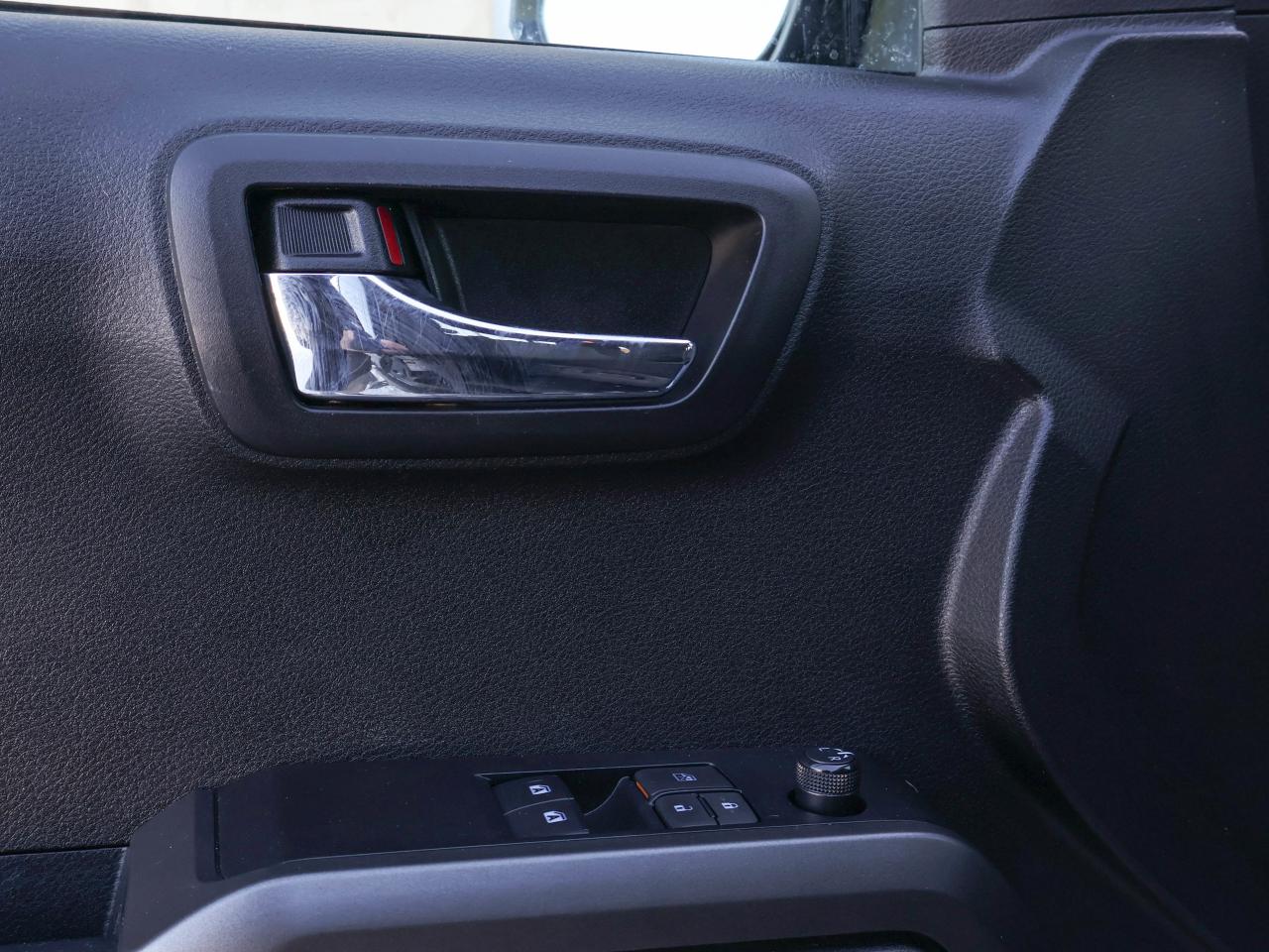 2023 Toyota Tacoma 4WD ACCESS AT Photo