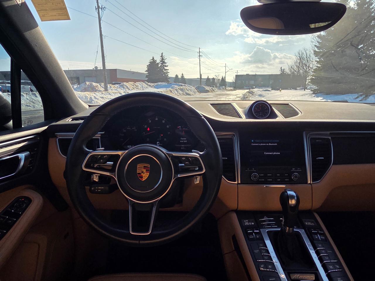 2018 Porsche Macan Sport Edition Photo