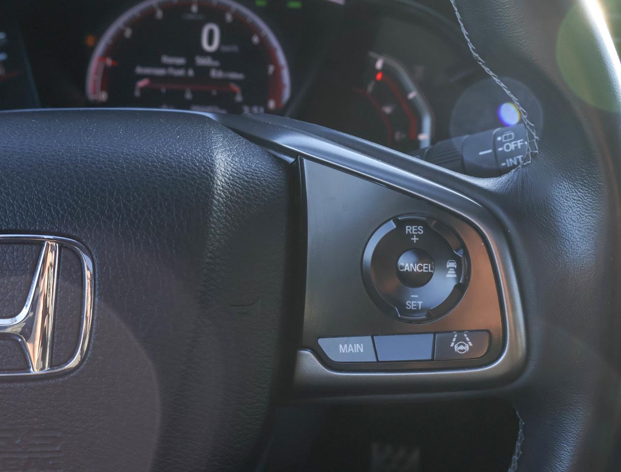 2020 Honda Civic Hatchback SPORT TOURING Photo