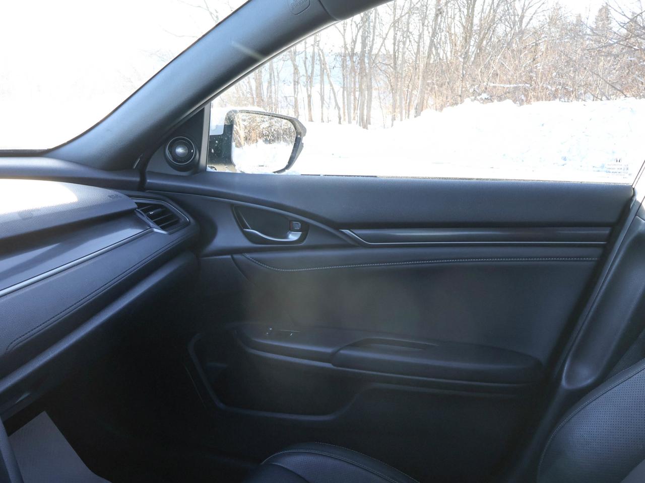 2020 Honda Civic Hatchback SPORT TOURING Photo