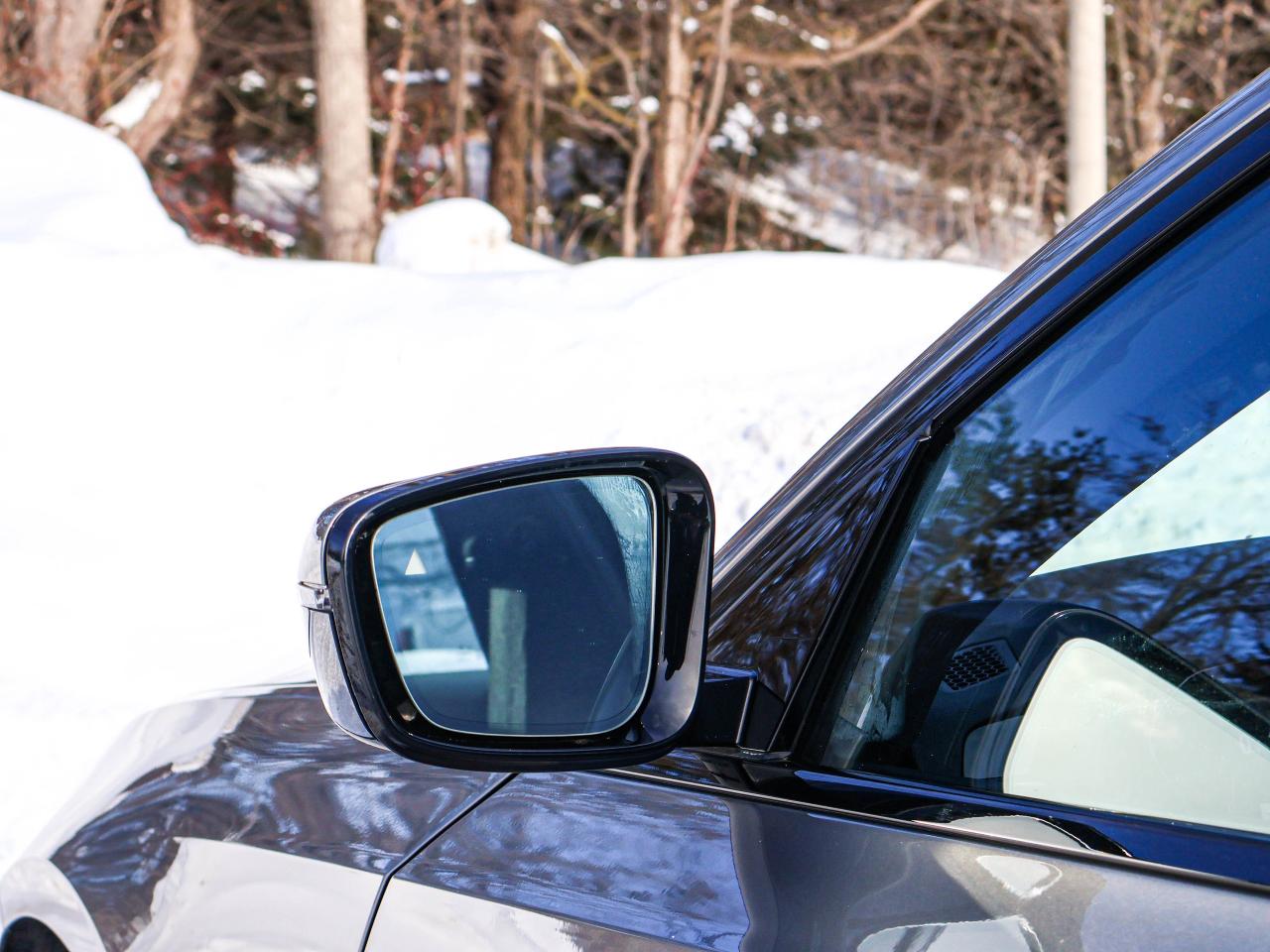 2022 BMW 3 Series 330i xDrive Photo