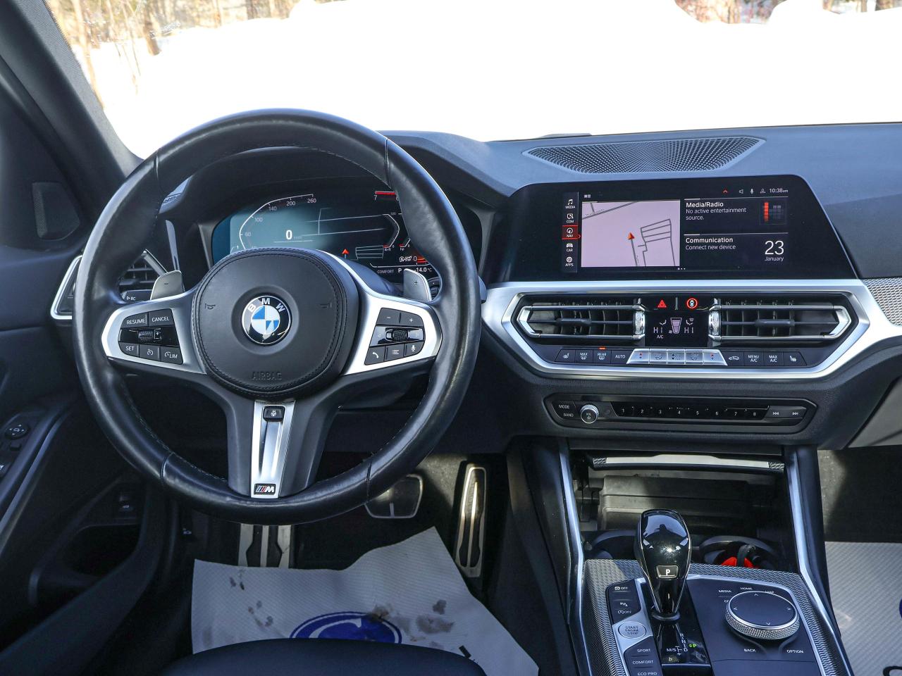 2022 BMW 3 Series 330i xDrive Photo