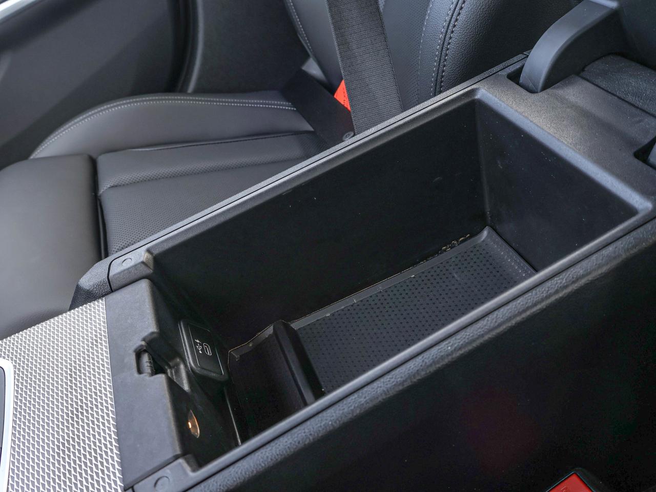 2022 BMW 3 Series 330i xDrive Photo