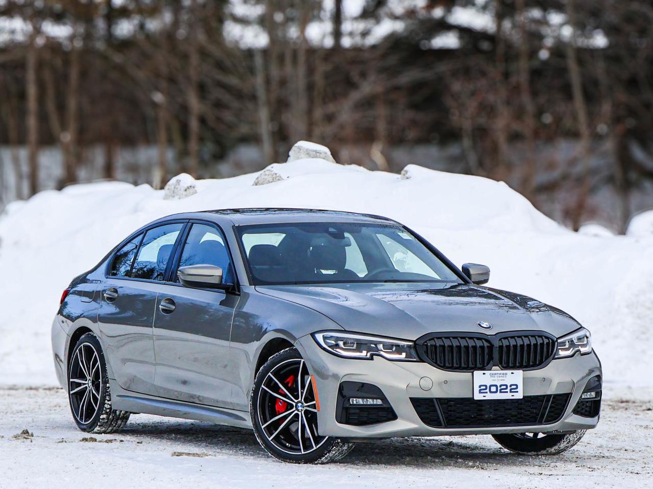 2022 BMW 3 Series 330i xDrive Photo