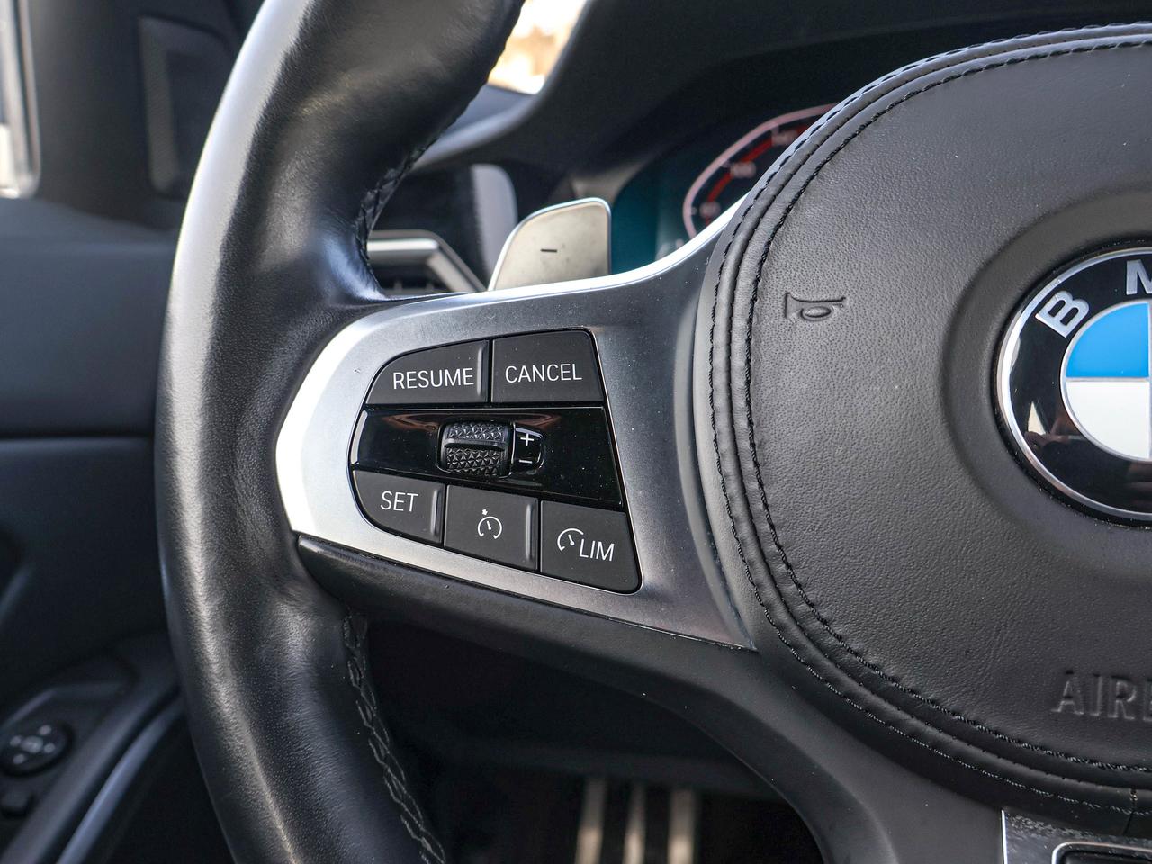 2022 BMW 3 Series 330i xDrive Photo