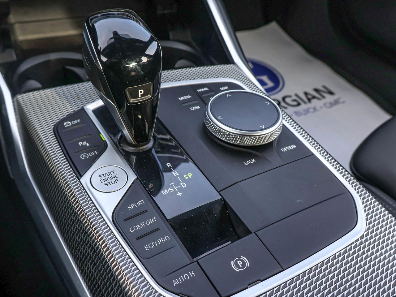 2022 BMW 3 Series 330i xDrive Photo