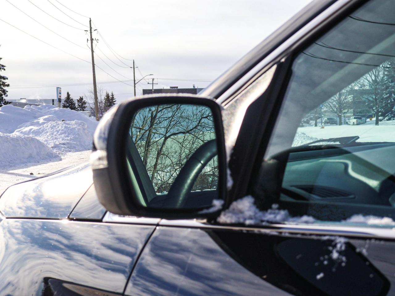 2020 Ford Edge Titanium Photo