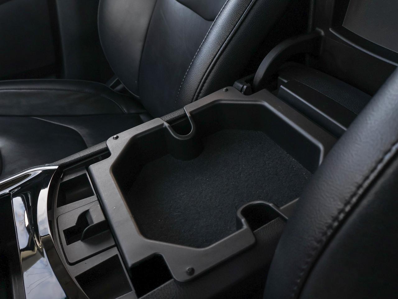 2020 Ford Edge Titanium Photo