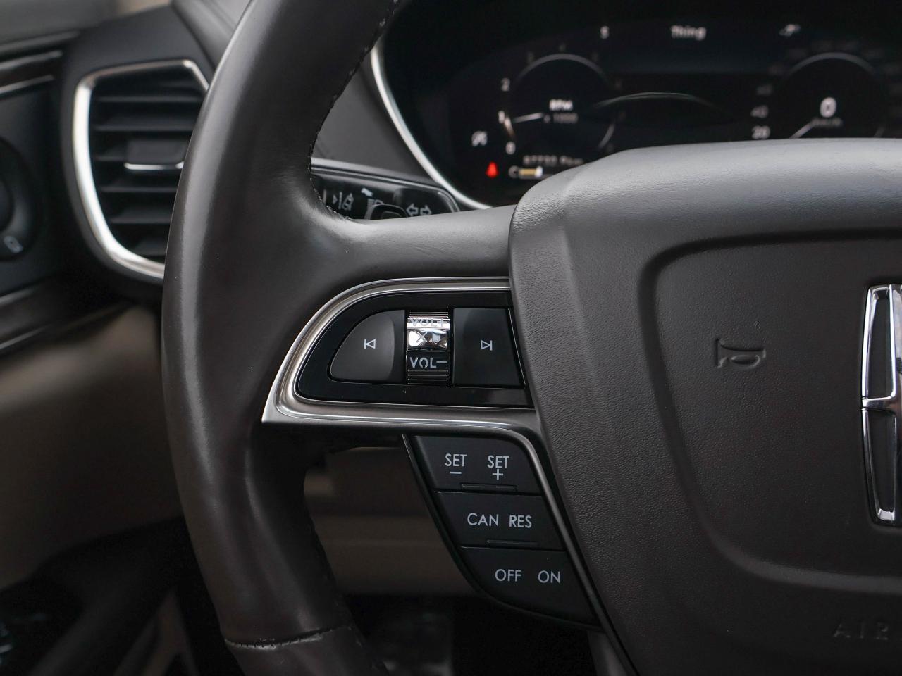 2019 Lincoln Nautilus RESERVE Photo