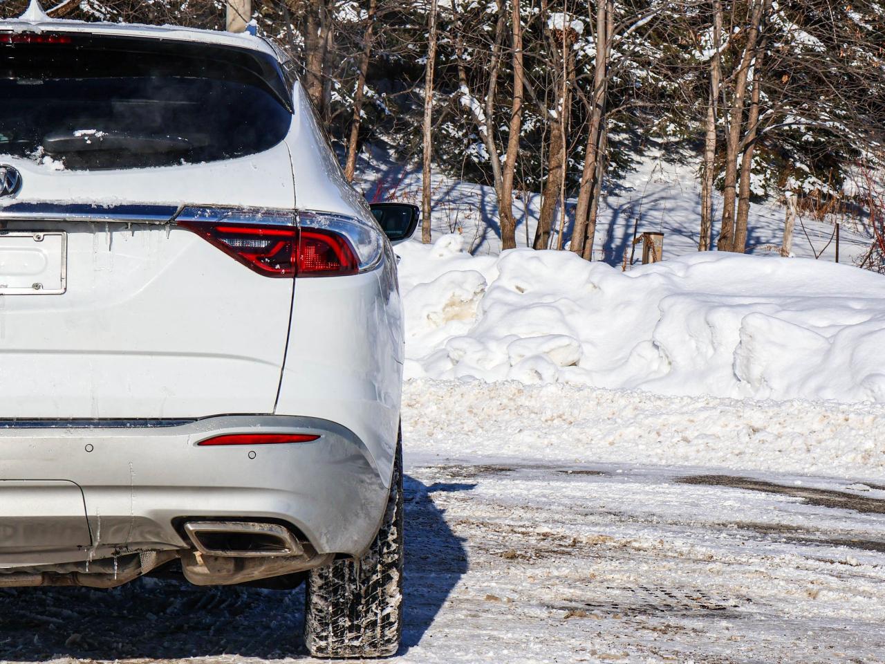 2024 Buick Enclave Essence Photo