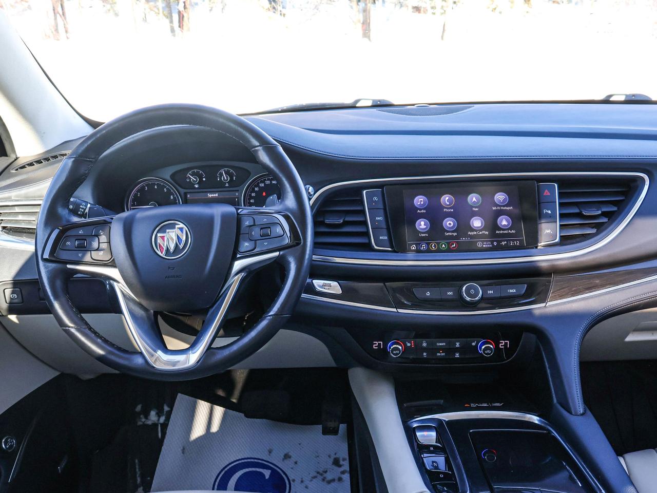 2024 Buick Enclave Essence Photo