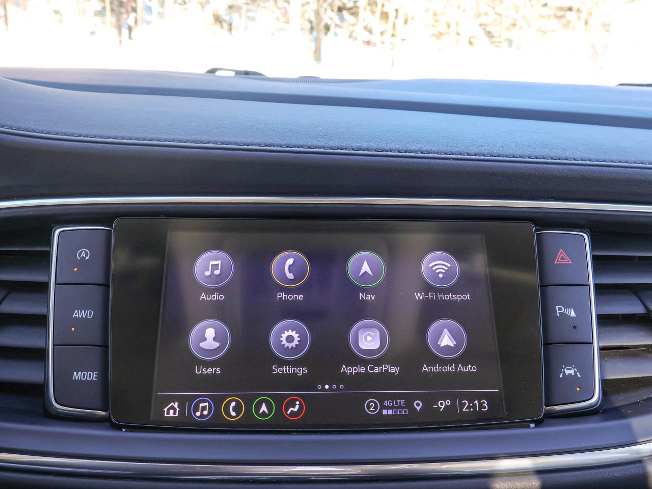 2024 Buick Enclave Essence Photo