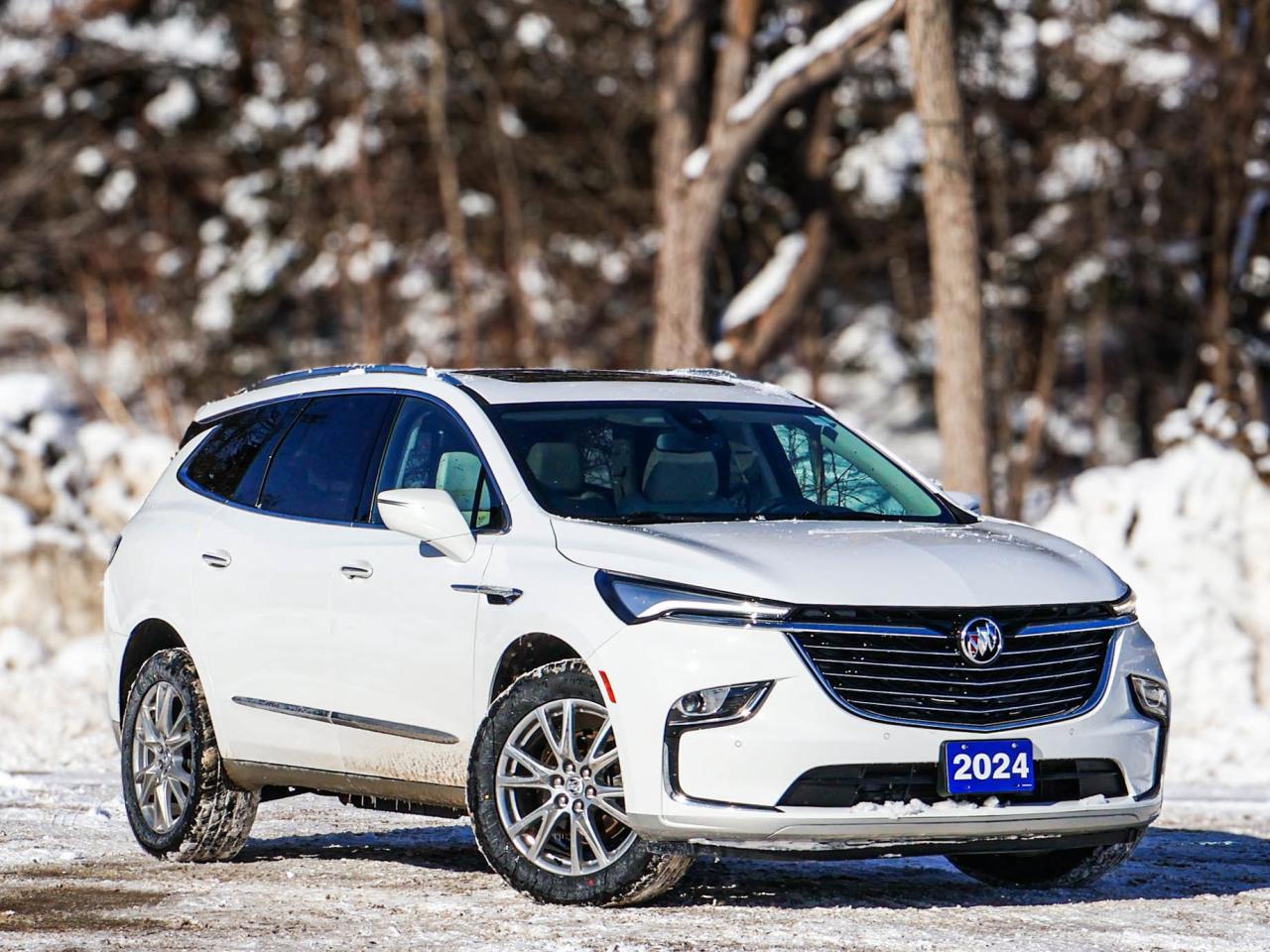2024 Buick Enclave Essence Photo