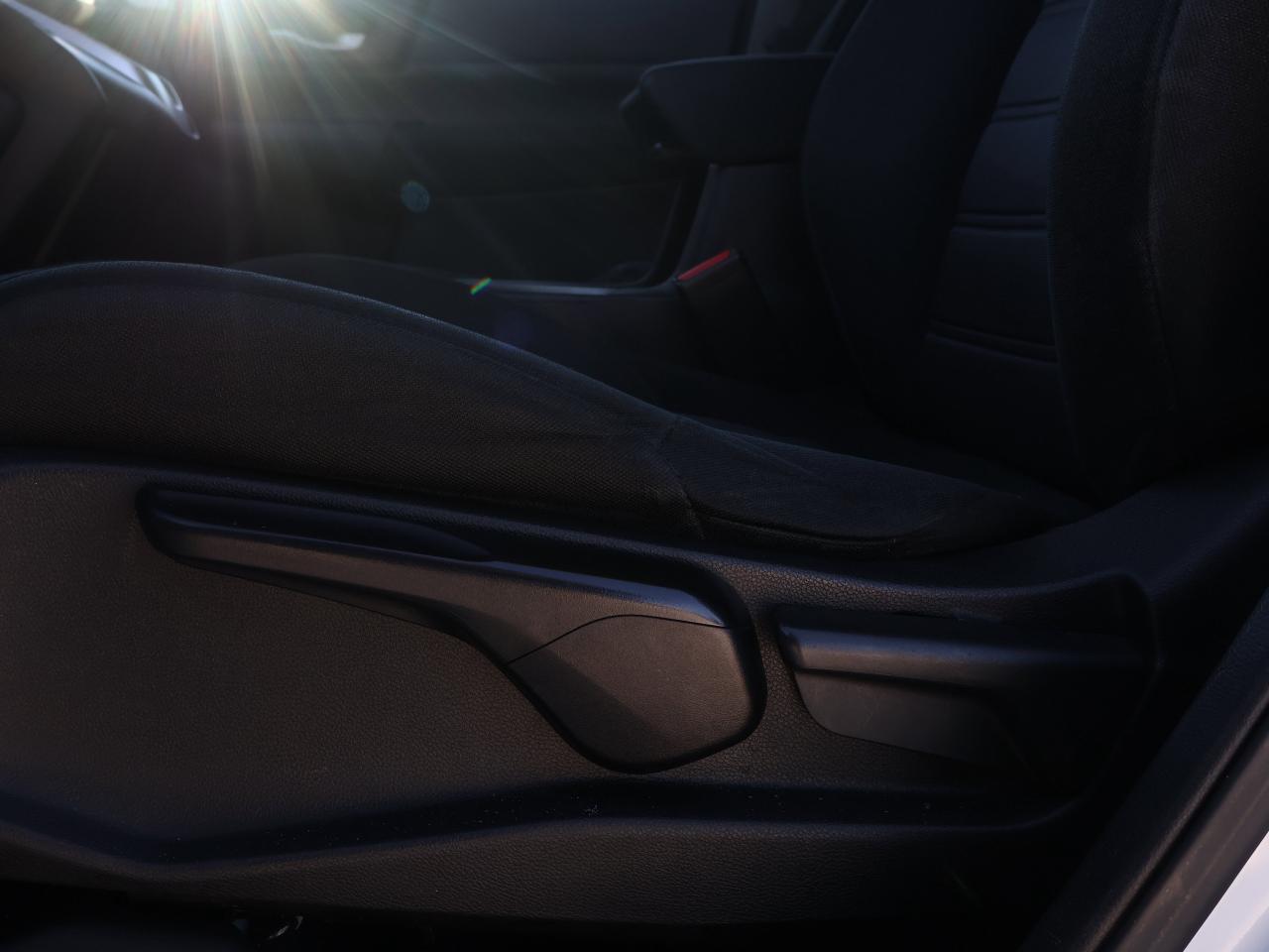 2018 Honda CR-V LX Photo