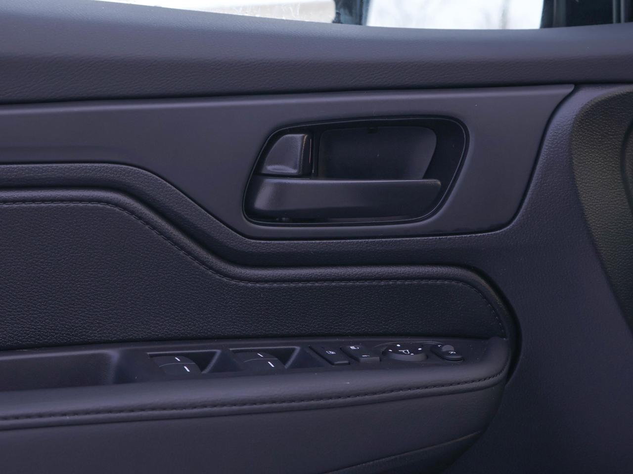 2025 Honda Odyssey SPORT Photo