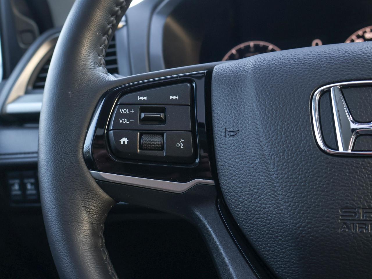 2025 Honda Odyssey SPORT Photo