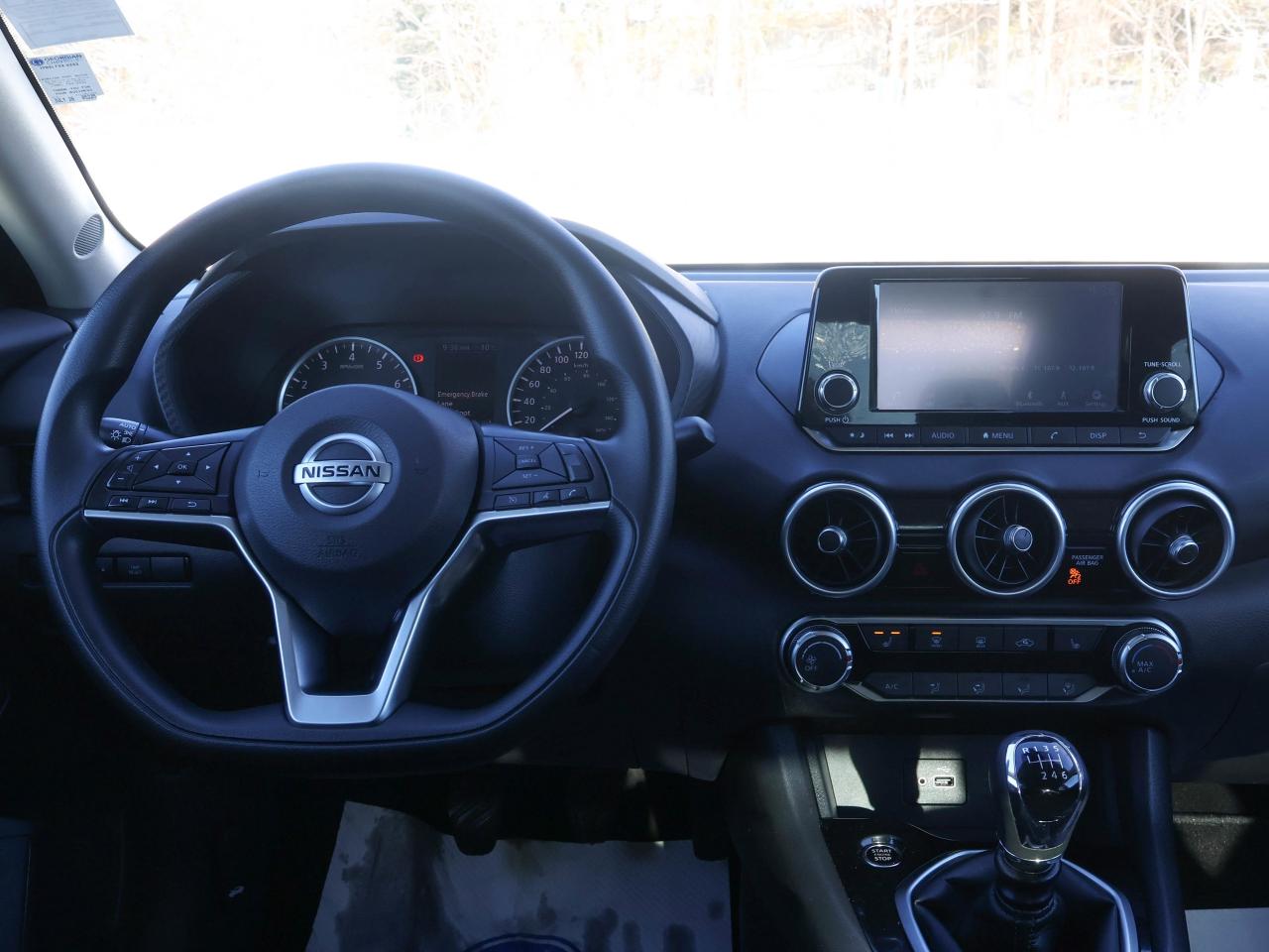 2022 Nissan Sentra S Photo