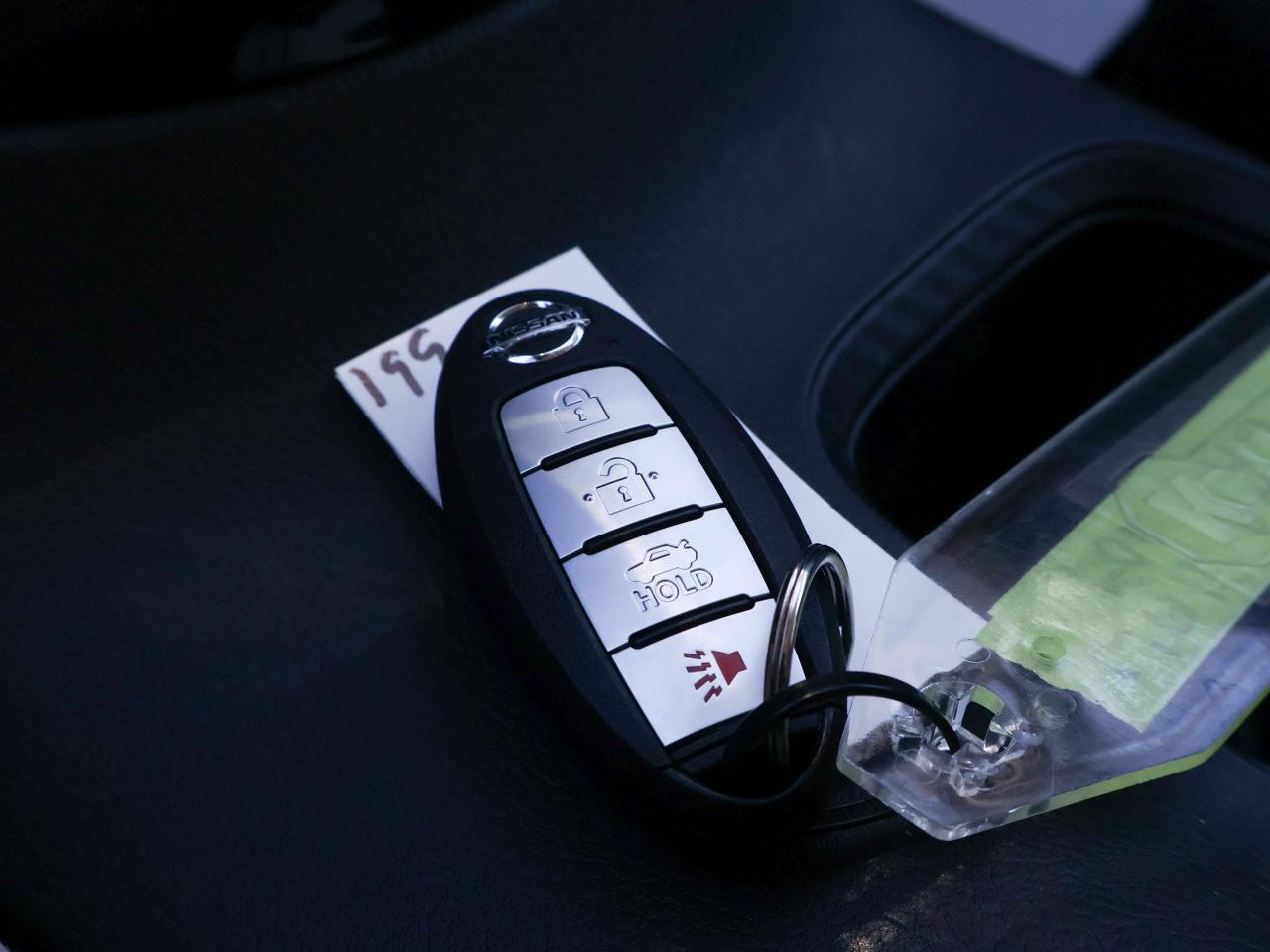 2022 Nissan Sentra S Photo