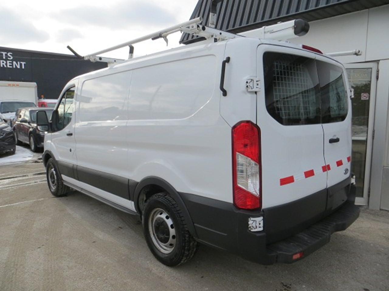 2017 Ford Transit Cargo Van CERTIFIED, 3.7L, LADDER RACKS, SHELVES, DIVIDER Photo4