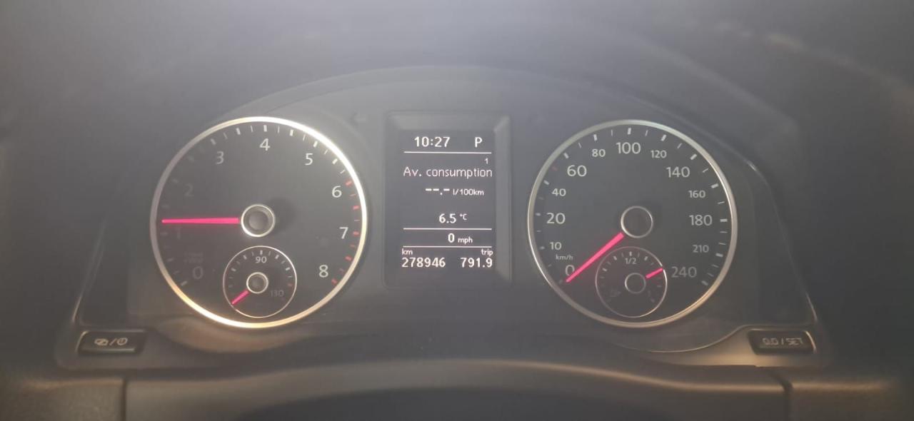 2017 Volkswagen Tiguan Wolfsburg Edition- AWD Photo