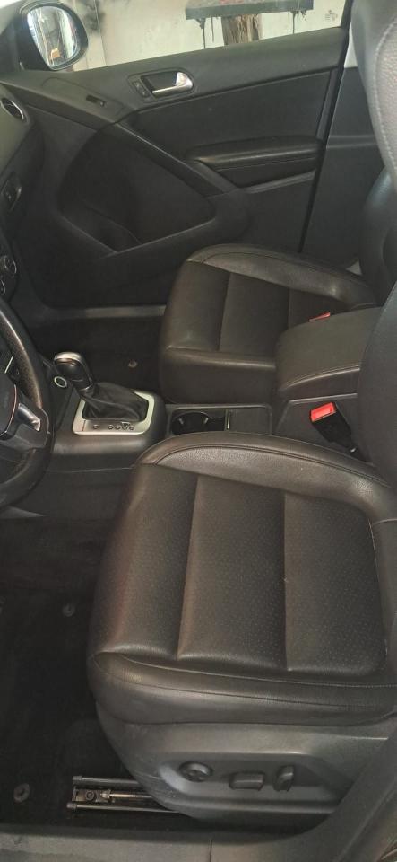 2017 Volkswagen Tiguan Wolfsburg Edition- AWD Photo