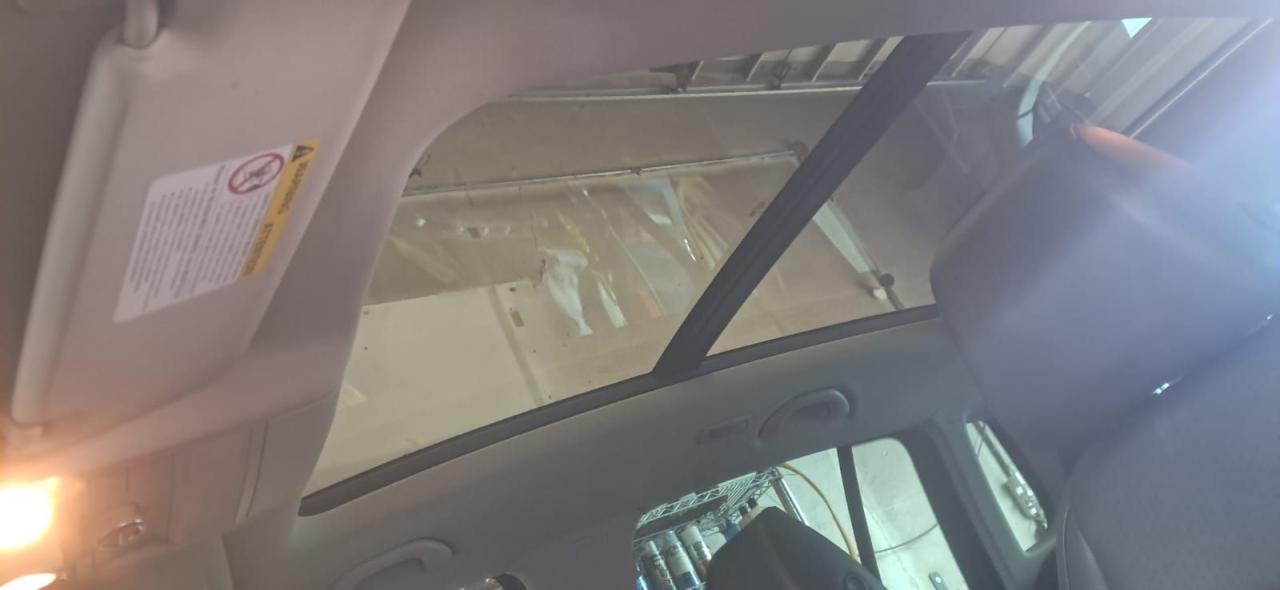 2017 Volkswagen Tiguan Wolfsburg Edition- AWD Photo