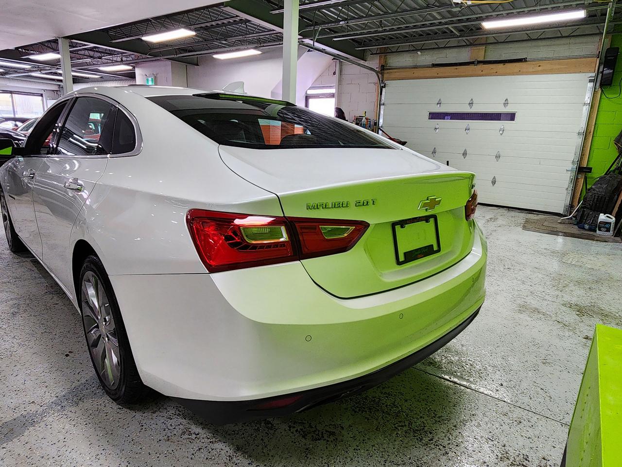 2016 Chevrolet Malibu Premier SUNROOF REAR CAM BLIND SPOT LOADED Photo