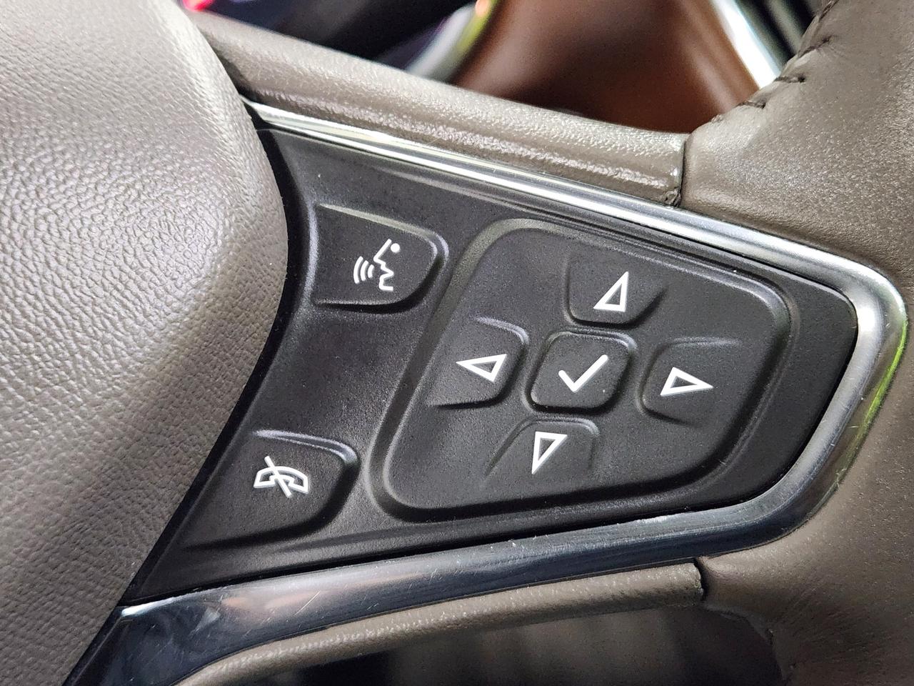 2016 Chevrolet Malibu Premier SUNROOF REAR CAM BLIND SPOT LOADED Photo