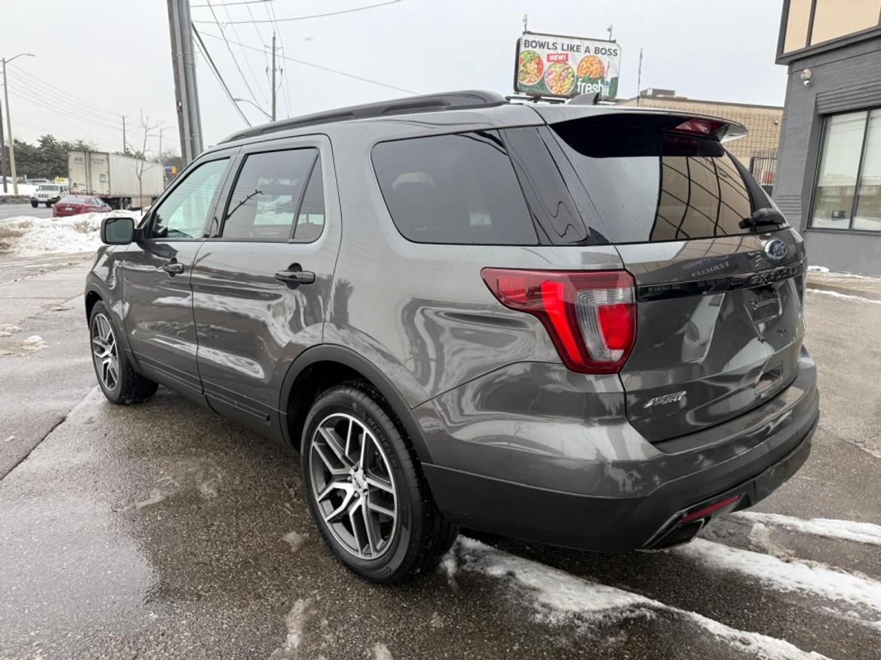 2017 Ford Explorer SPORT/ V6/ AWD/ 6 PASSENGER/ NAVI/ REMOTE STARTER - Photo #7