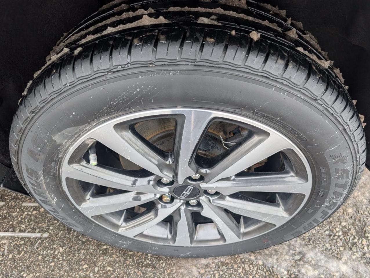 2019 Lincoln MKC RESERVE / NAVIGATION / PANORAMIC SUNROOF - Photo #23