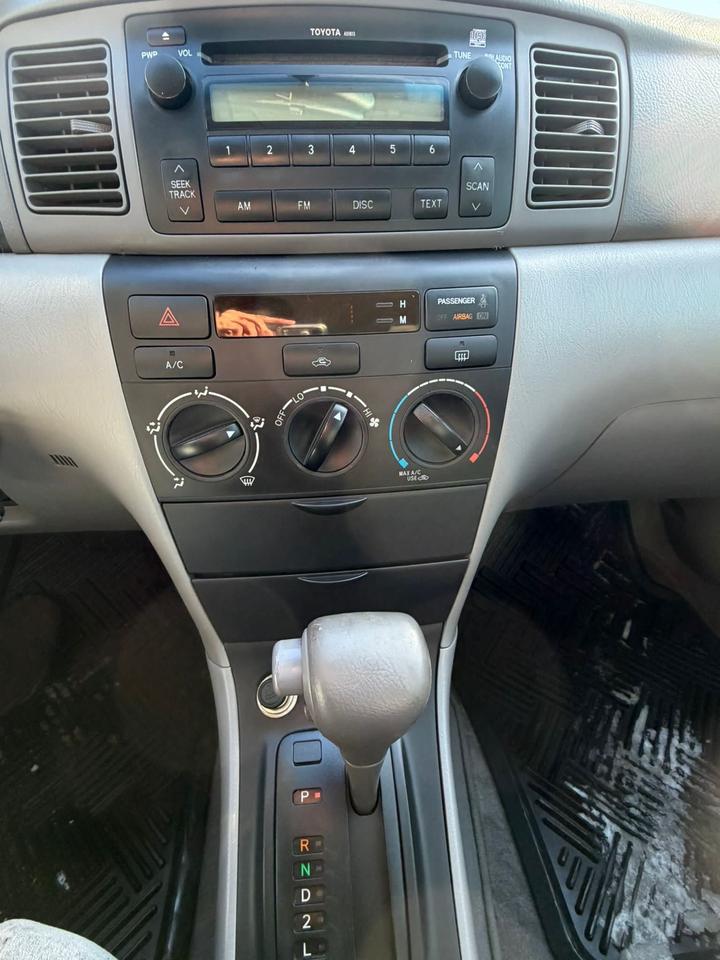 2007 Toyota Corolla CE Photo