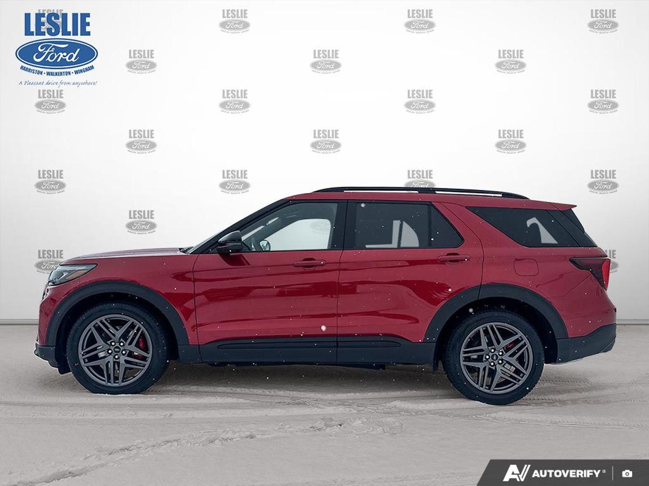 2026 Ford Explorer ST 4WD Photo2