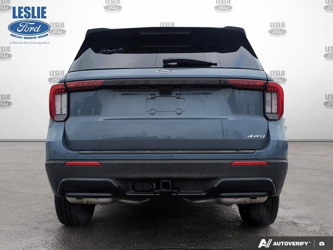 2026 Ford Explorer ST-Line 4WD Photo4