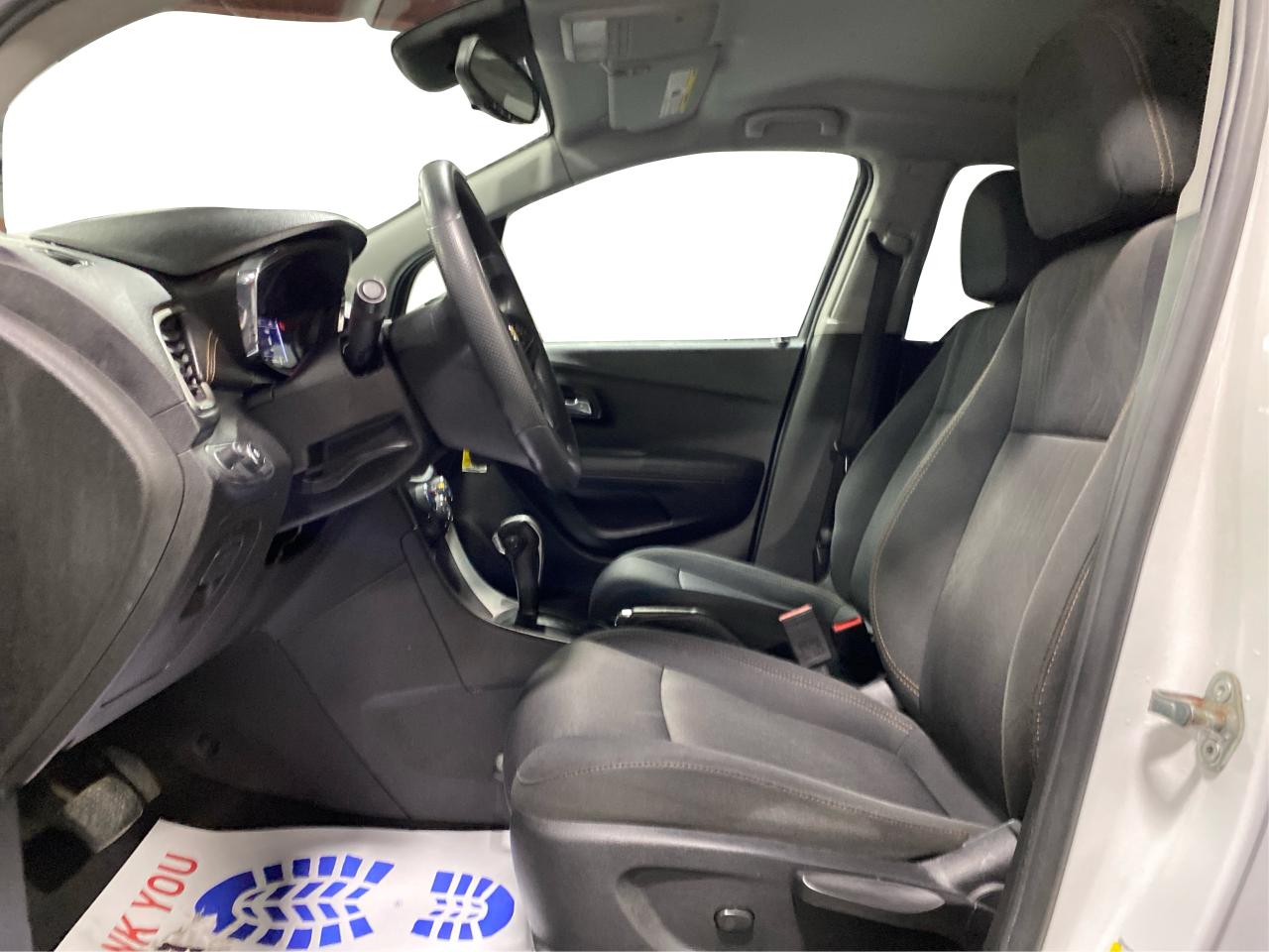 2017 Chevrolet Trax AWD LT Photo