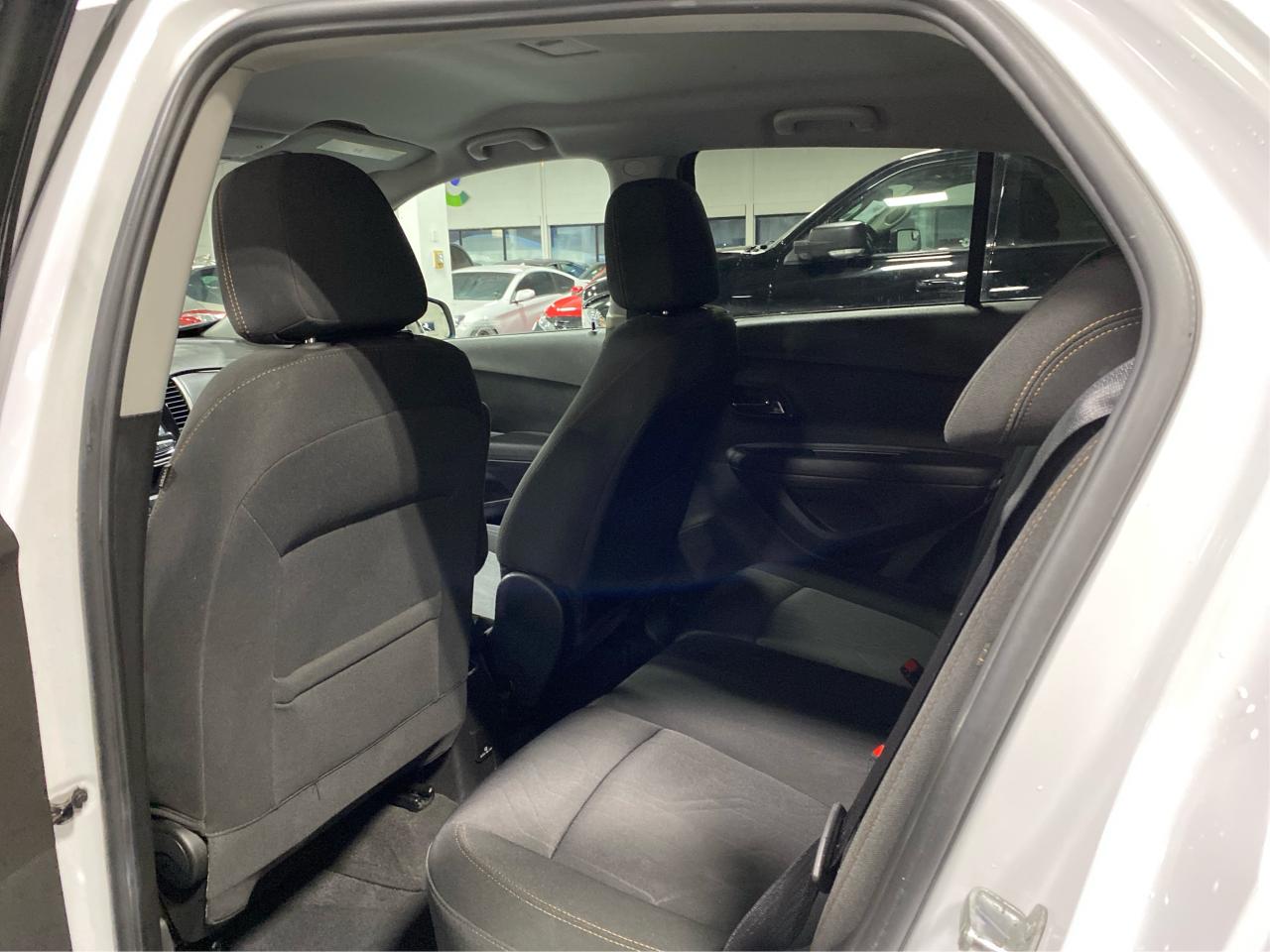 2017 Chevrolet Trax AWD LT Photo