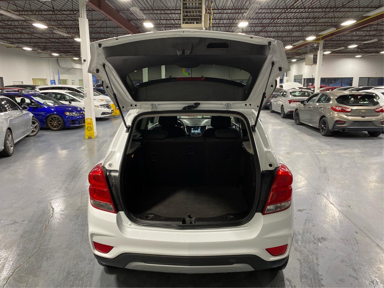 2017 Chevrolet Trax AWD LT Photo