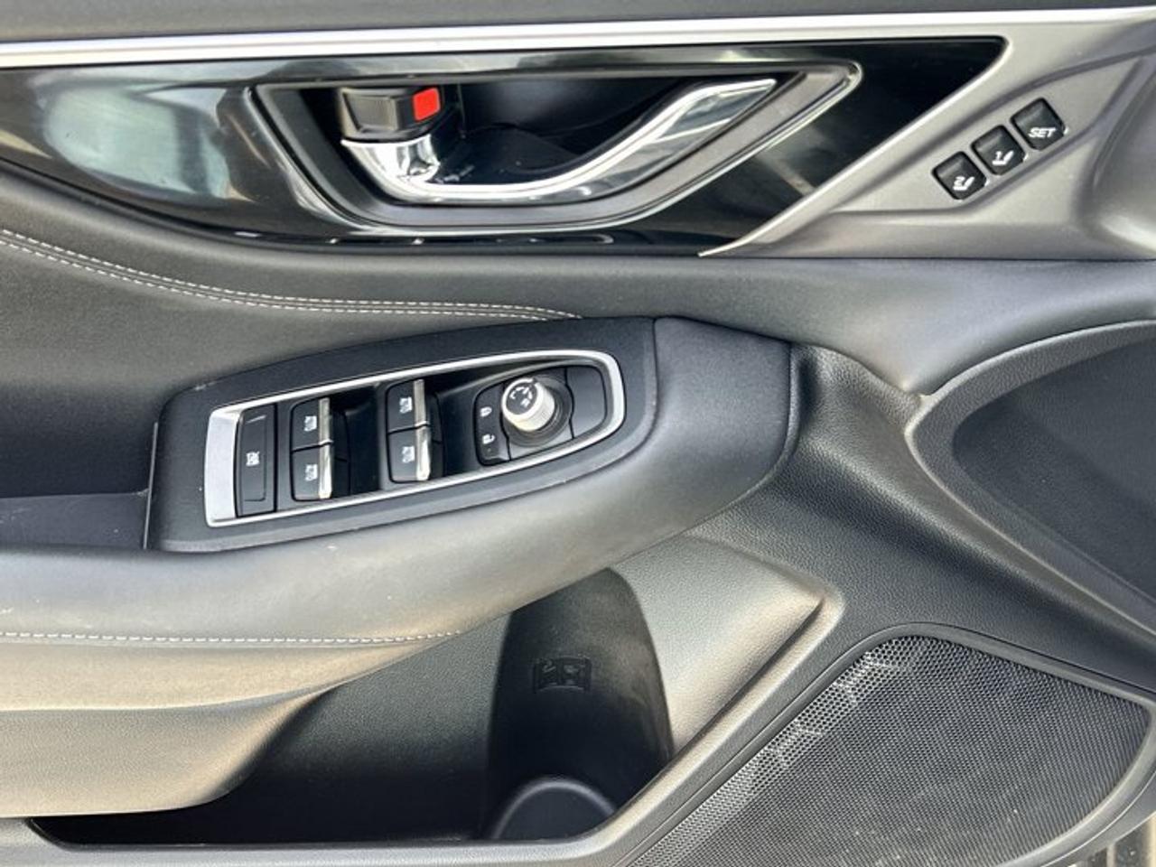 2023 Subaru Outback Limited AWD | Leather Seats | Heated Seats | Accident Free Photo