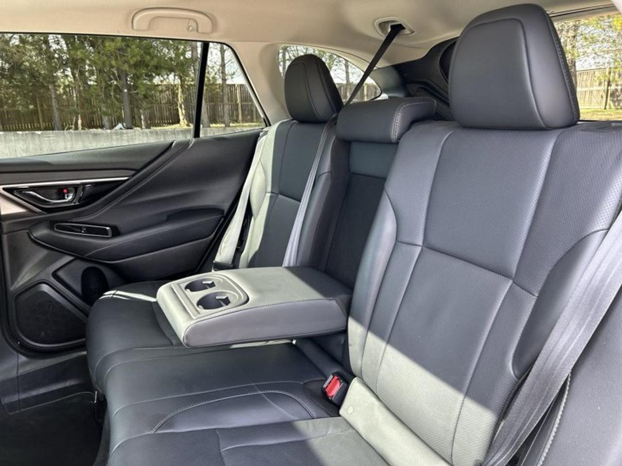 2023 Subaru Outback Limited AWD | Leather Seats | Heated Seats | Accident Free Photo